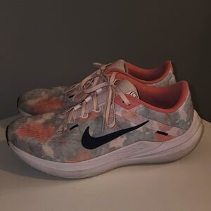 Women's Nike Winflo 10 Premium Floral Watercolor